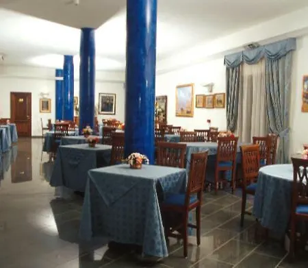 La Barcarola מרינה די קמפו