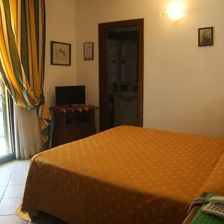 La Barcarola Hotel