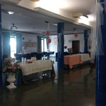 La Barcarola Hotell 2*